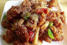 Má Đùi Chiên Sốt Tokbokki